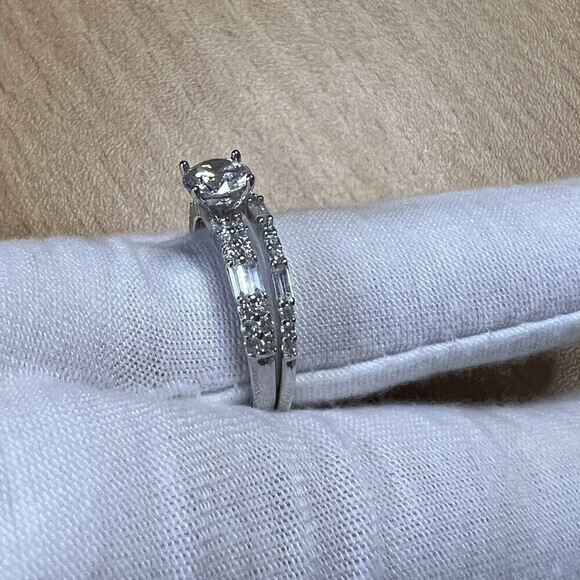 TG 925 Sterling Silver Cubic Zirconia Double Ring Women's Size 8 Rhodium Finish - Picture 6 of 16